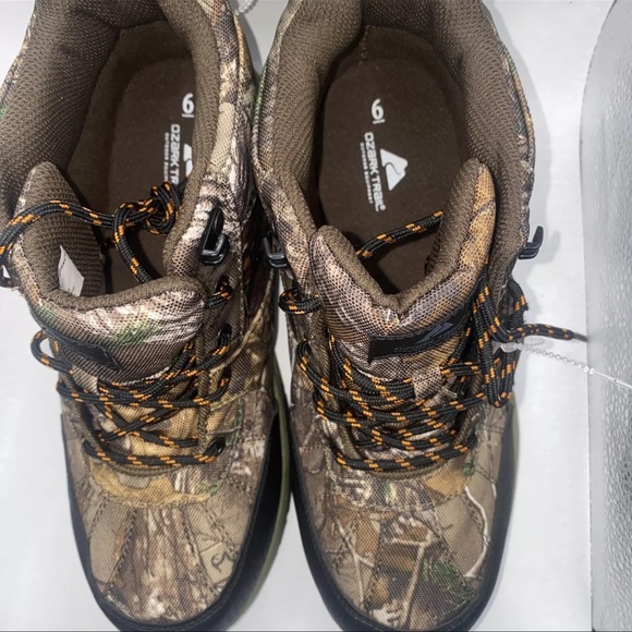 Ozark Trail Youth Hiking Boots Size 6 Camo Hunting Camping Shoes - Picture 7 of 8
